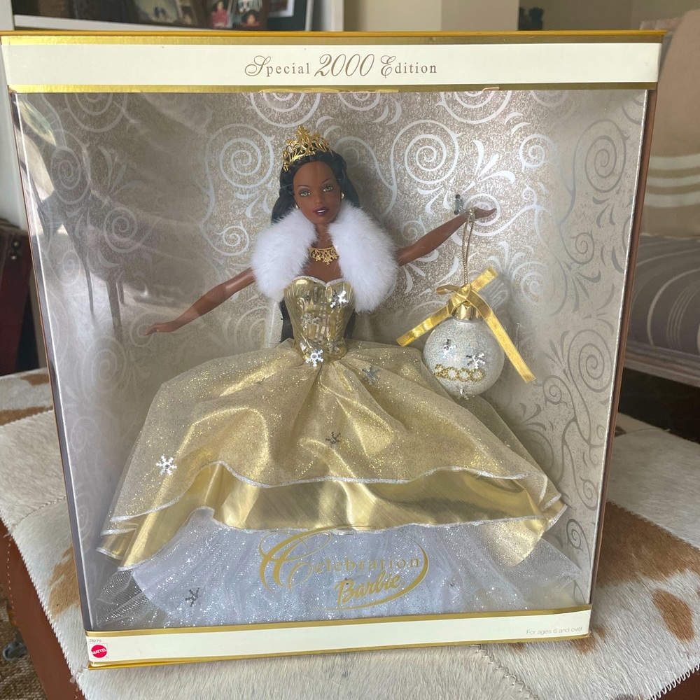 Barbie Happy Holidays Special Edition 2000
